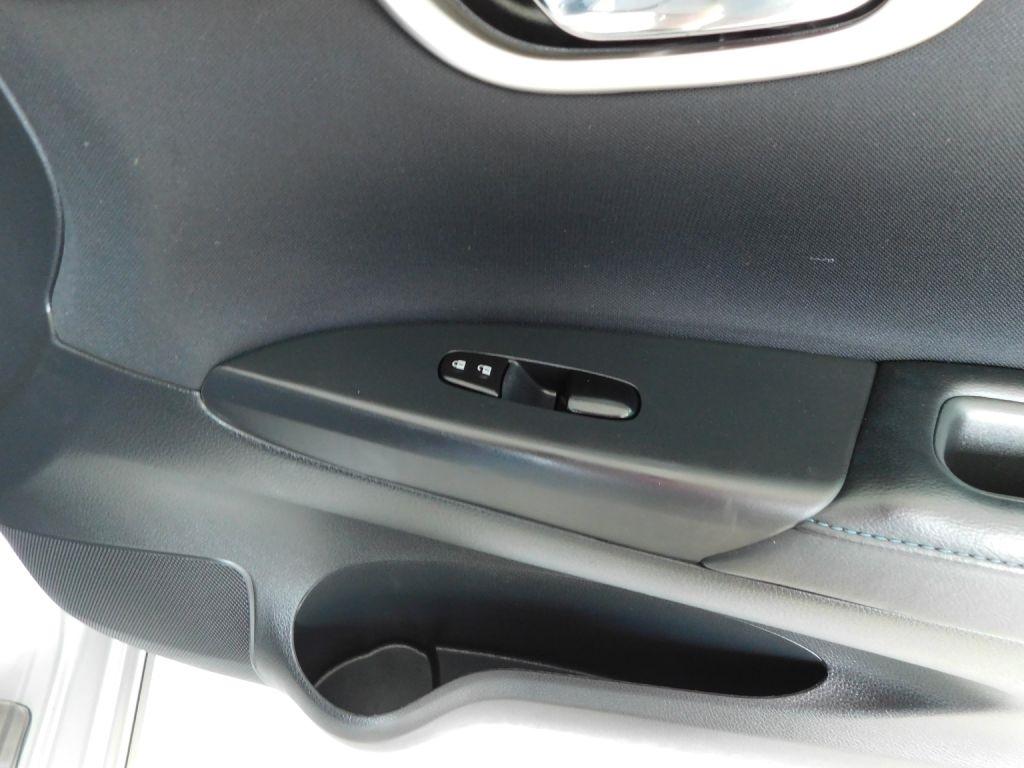 Nissan Sentra SR 2016