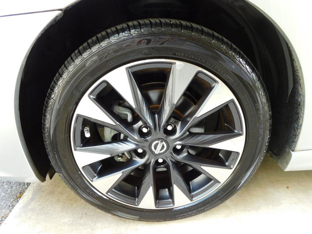 Nissan Sentra SR 2016