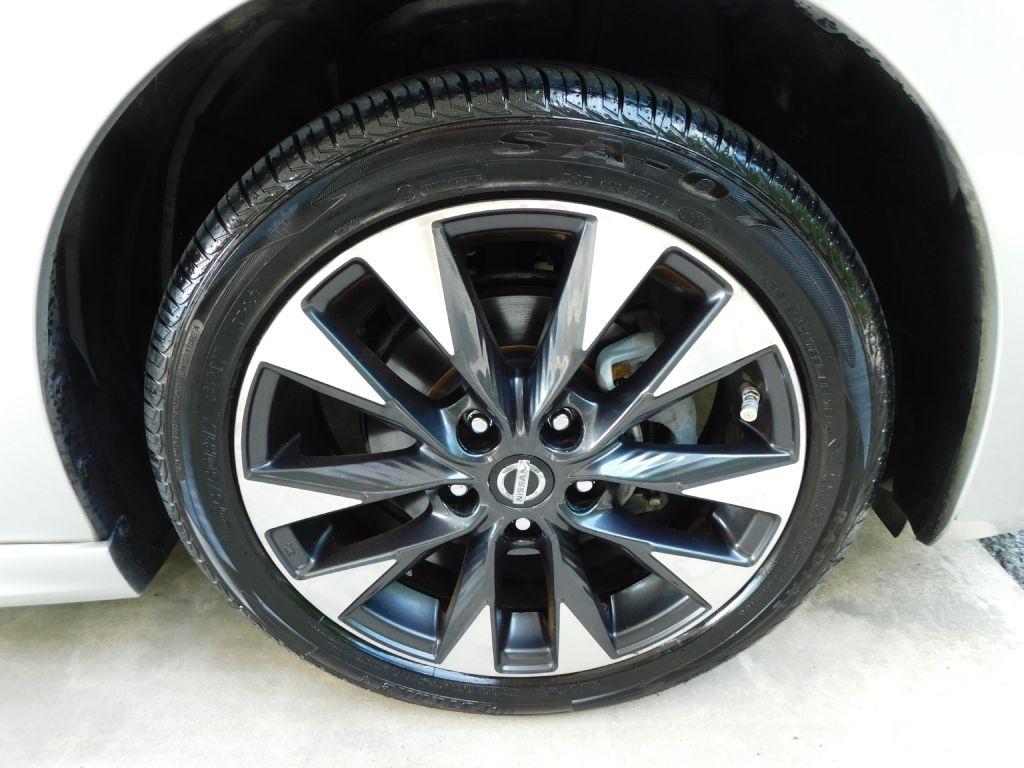 Nissan Sentra SR 2016