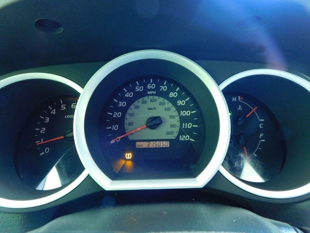 Toyota Tacoma PreRunner Double Cab V6 Auto 2WD 2007