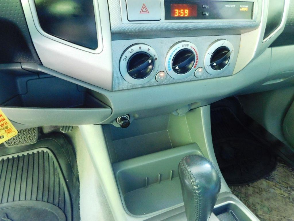 Toyota Tacoma PreRunner Double Cab V6 Auto 2WD 2007