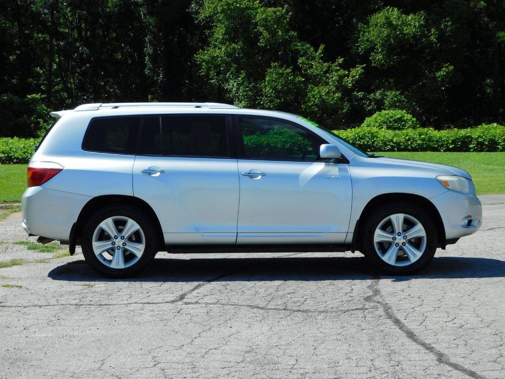 Toyota Highlander Limited 4WD 2010