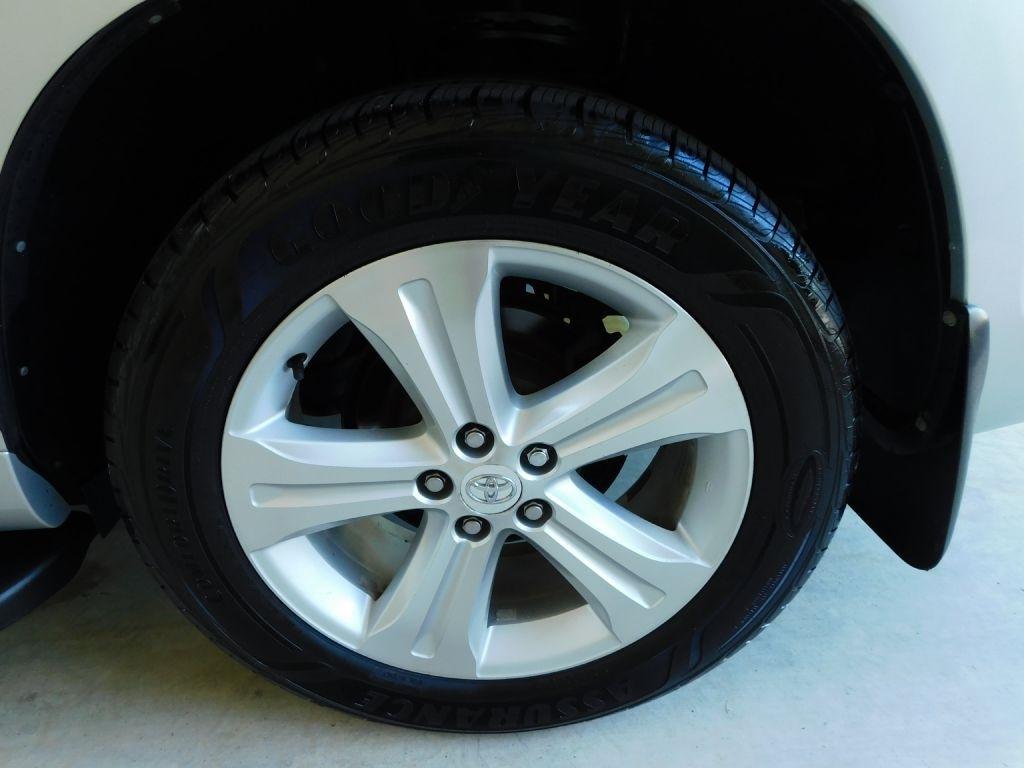 Toyota Highlander Limited 4WD 2010