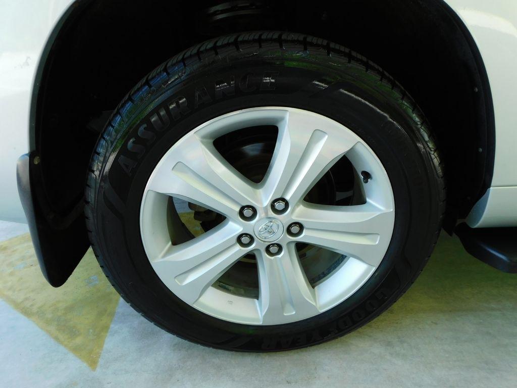 Toyota Highlander Limited 4WD 2010