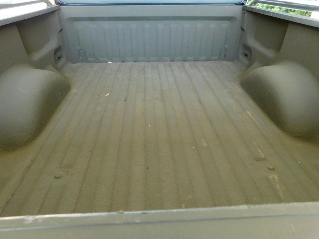 Ford F-150 XL Long Bed 2WD 2002