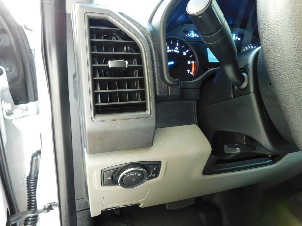 Ford F-350 SD XL SuperCab 4WD 2019