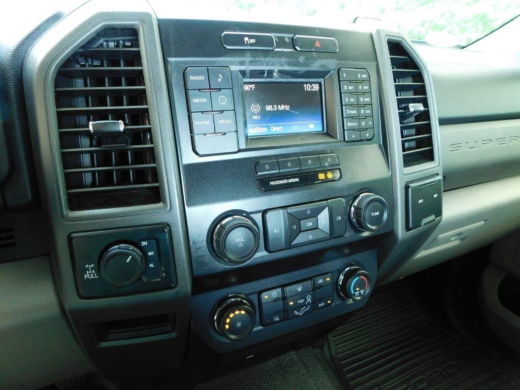 Ford F-350 SD XL SuperCab 4WD 2019