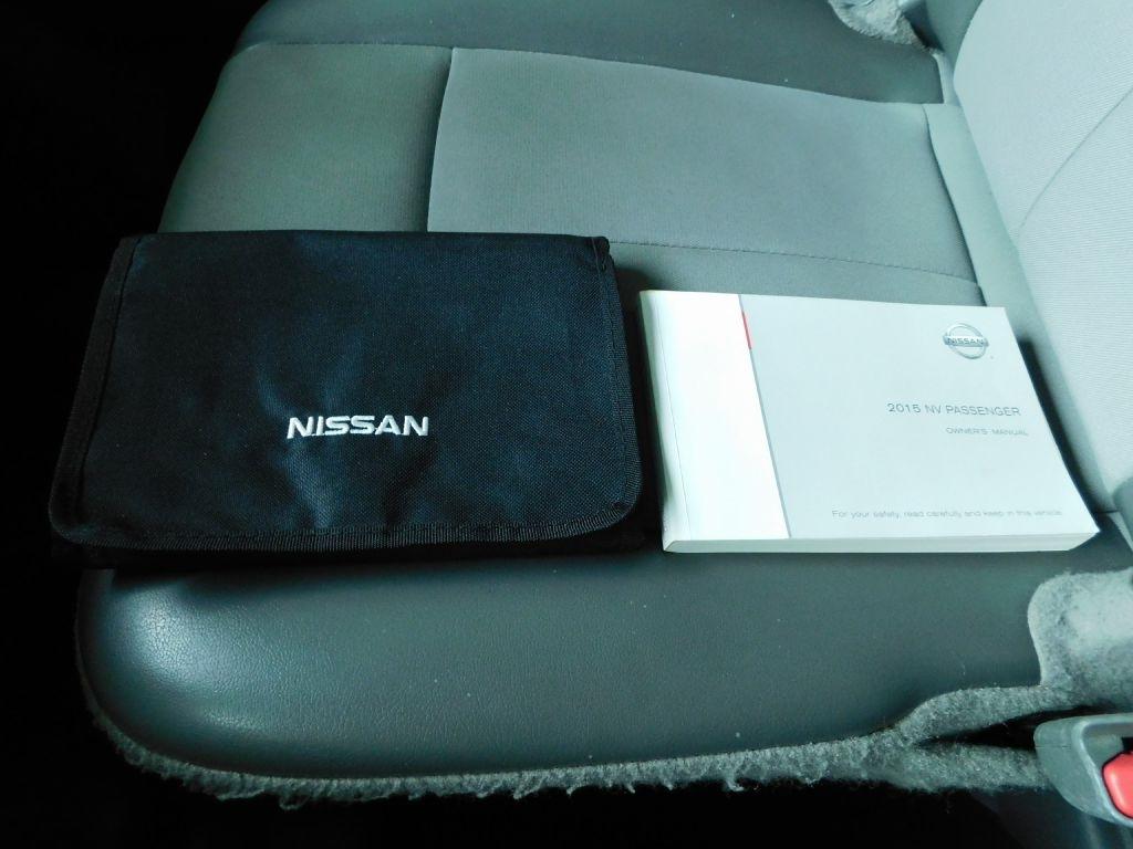 Nissan NV Passenger 3500 S V8 2015