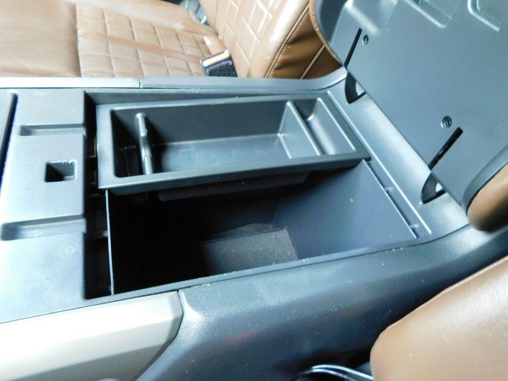 Nissan Titan Platinum Reserve Crew Cab 4WD 2021