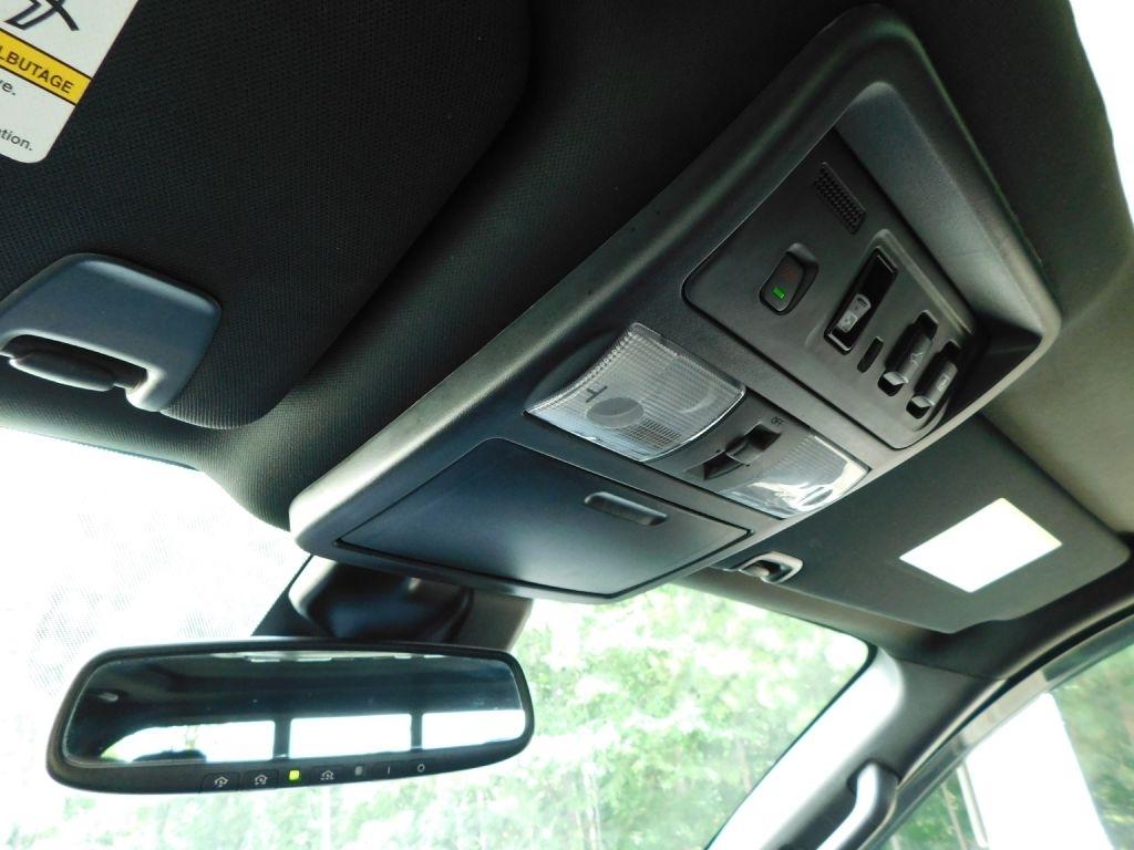 Nissan Titan Platinum Reserve Crew Cab 4WD 2021