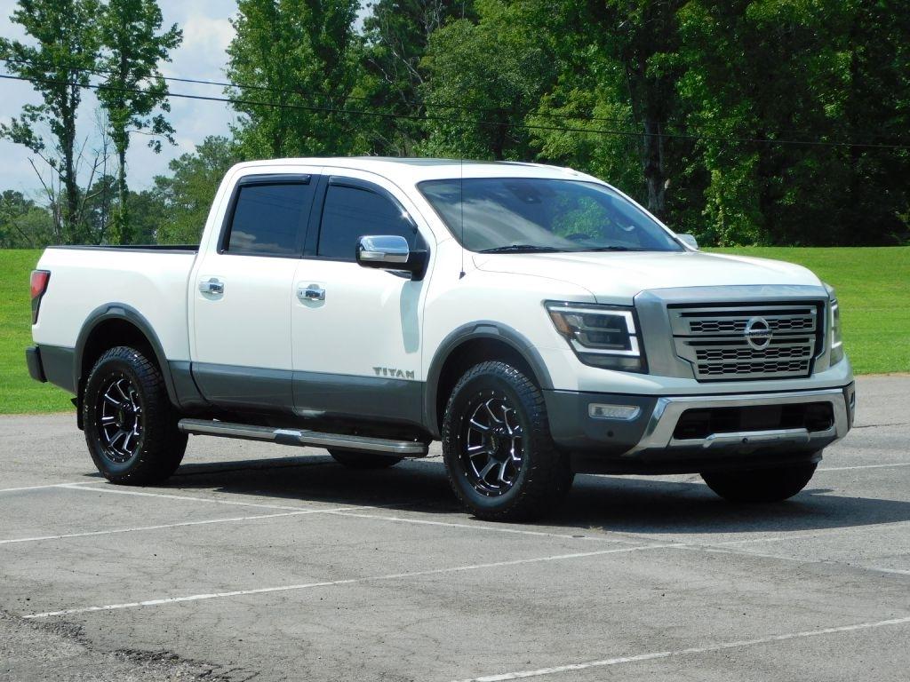 2021 Nissan Titan Platinum Reserve Crew Cab 4WD