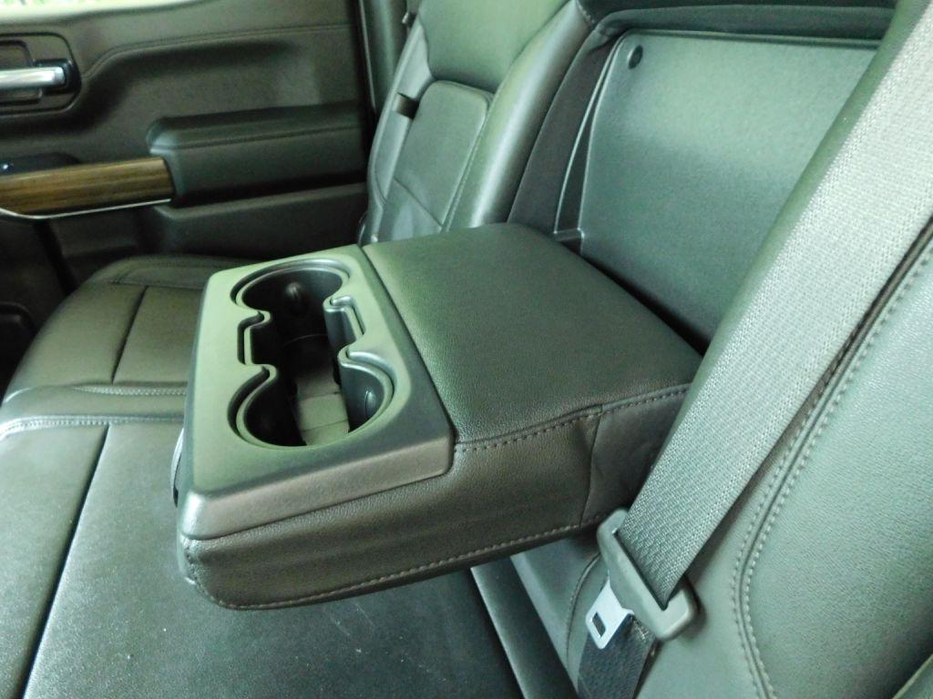 Chevrolet Silverado 1500 LT Trail Boss Crew Cab 4WD 2021