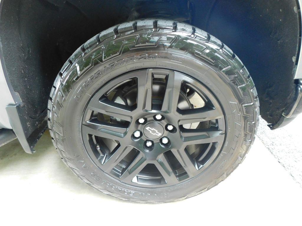 Chevrolet Silverado 1500 LT Trail Boss Crew Cab 4WD 2021