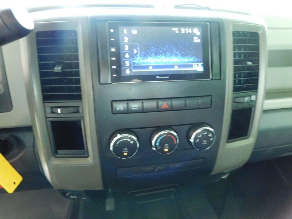 RAM 3500 ST Crew Cab LWB 4WD DRW 2012