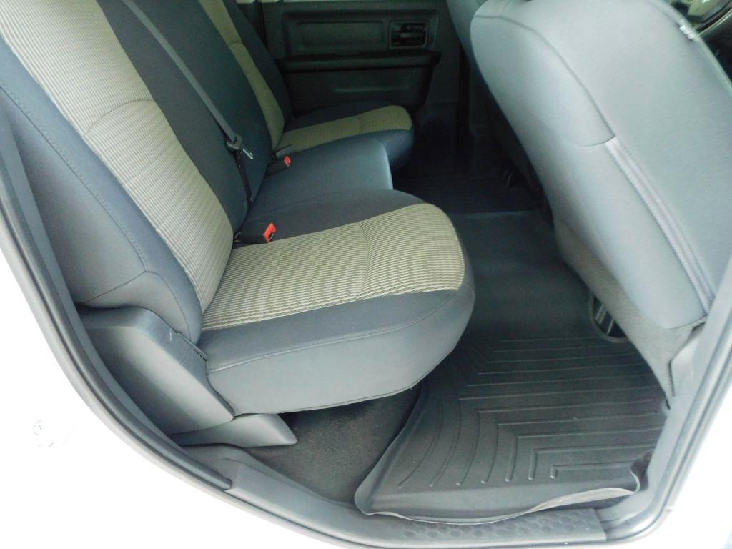 RAM 3500 ST Crew Cab LWB 4WD DRW 2012