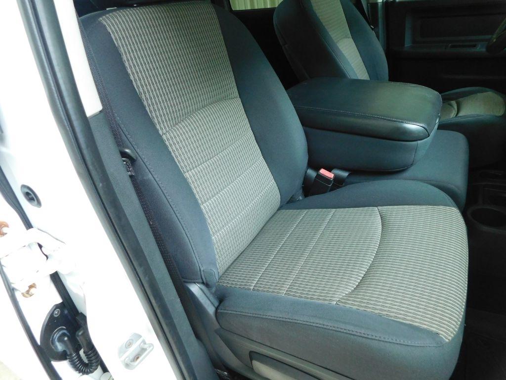 RAM 3500 ST Crew Cab LWB 4WD DRW 2012