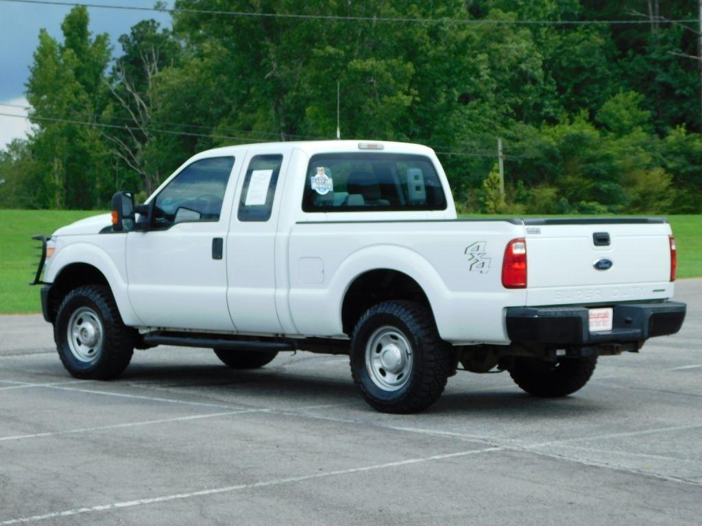 Ford F-250 SD XL SuperCab 4WD 2016