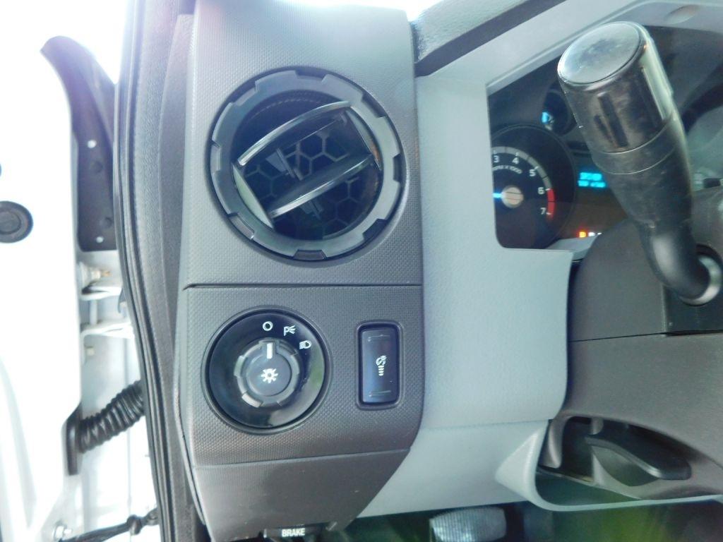 Ford F-250 SD XL SuperCab 4WD 2016