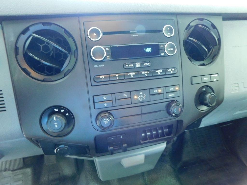 Ford F-250 SD XL SuperCab 4WD 2016