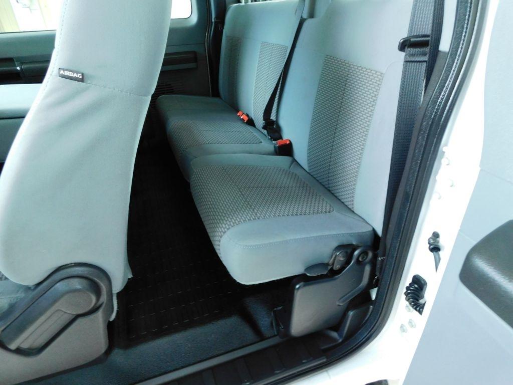 Ford F-250 SD XL SuperCab 4WD 2016