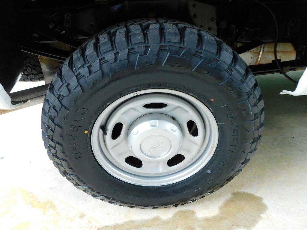 Ford F-250 SD XL SuperCab 4WD 2016