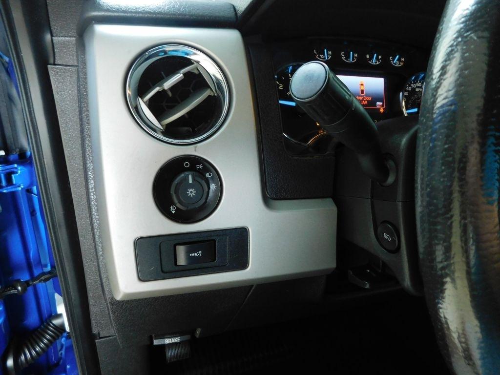 Ford F-150 XLT SuperCrew 6.5-ft. Bed 4WD 2011