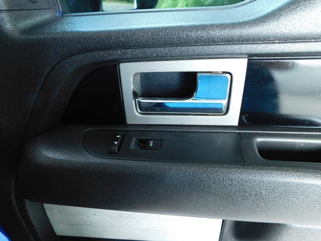 Ford F-150 XLT SuperCrew 6.5-ft. Bed 4WD 2011