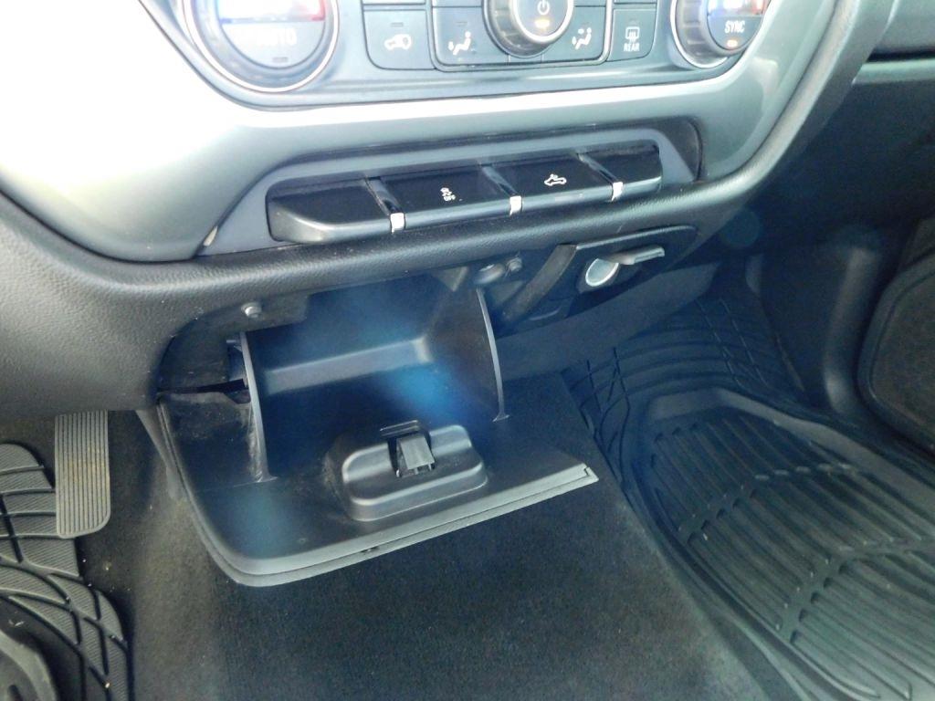 Chevrolet Silverado 1500 1LT Crew Cab 2WD 2014