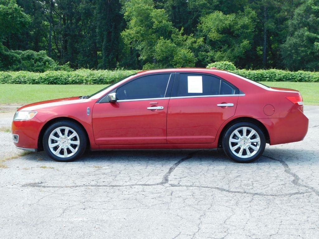 Lincoln MKZ FWD 2011