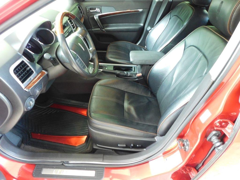 Lincoln MKZ FWD 2011