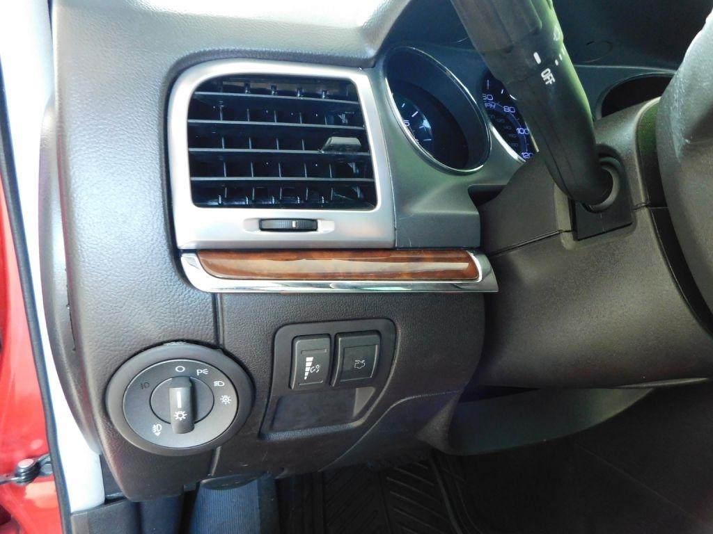 Lincoln MKZ FWD 2011
