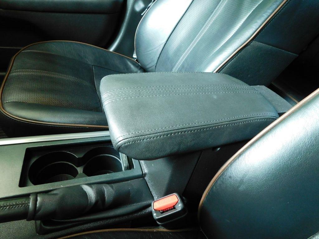 Lincoln MKZ FWD 2011