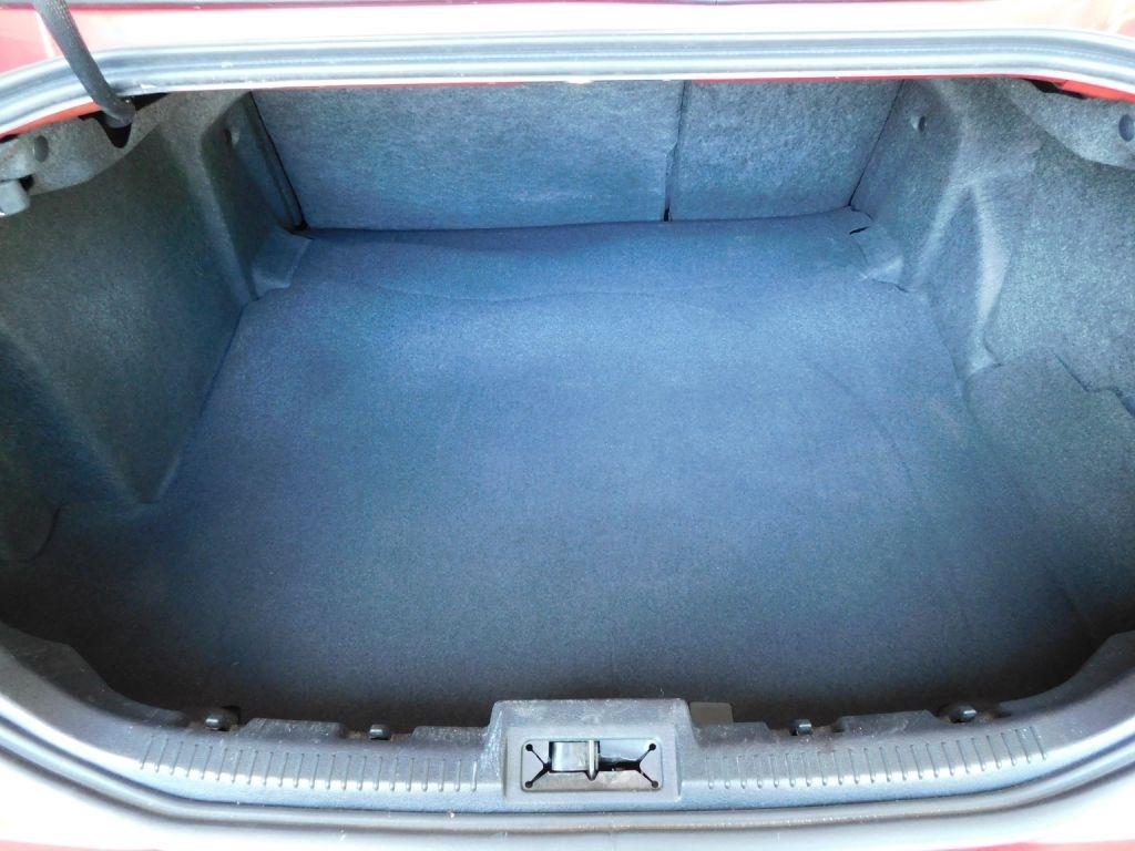 Lincoln MKZ FWD 2011