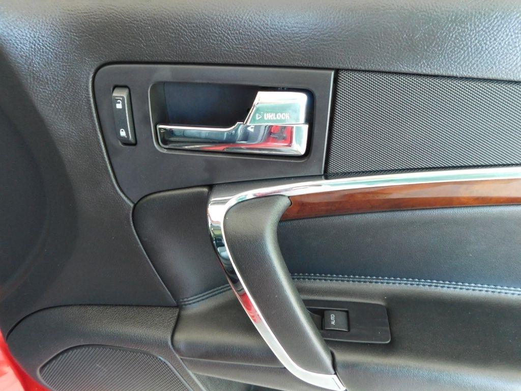 Lincoln MKZ FWD 2011