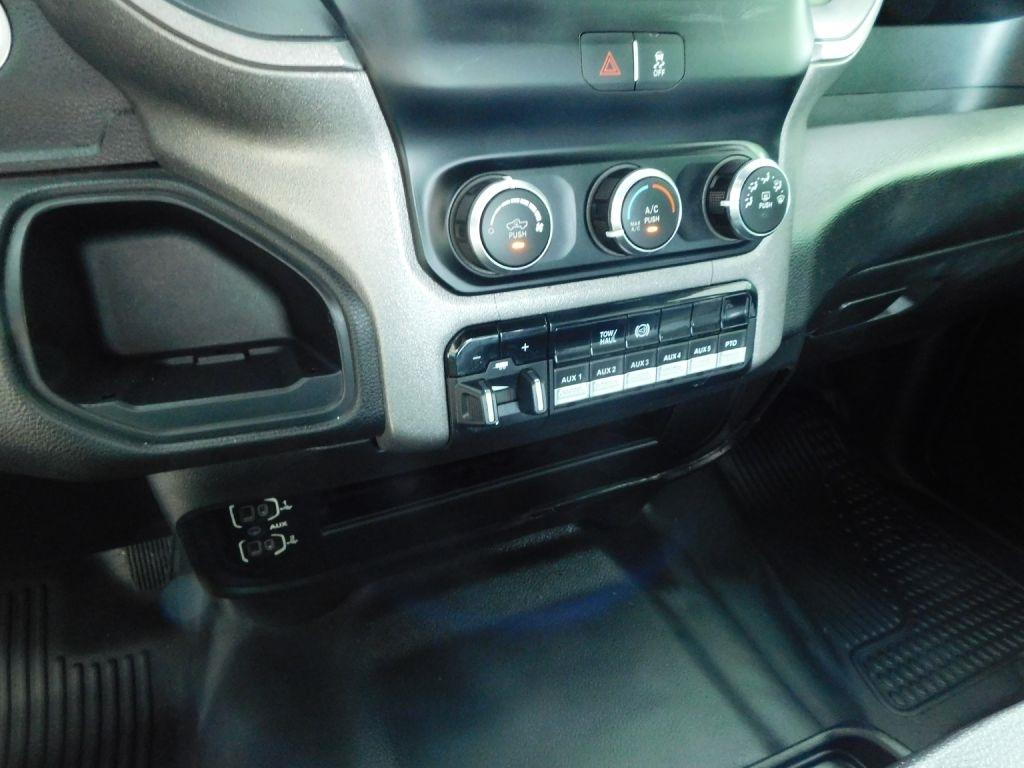 RAM 5500 Crew Cab LWB 2WD DRW 2021