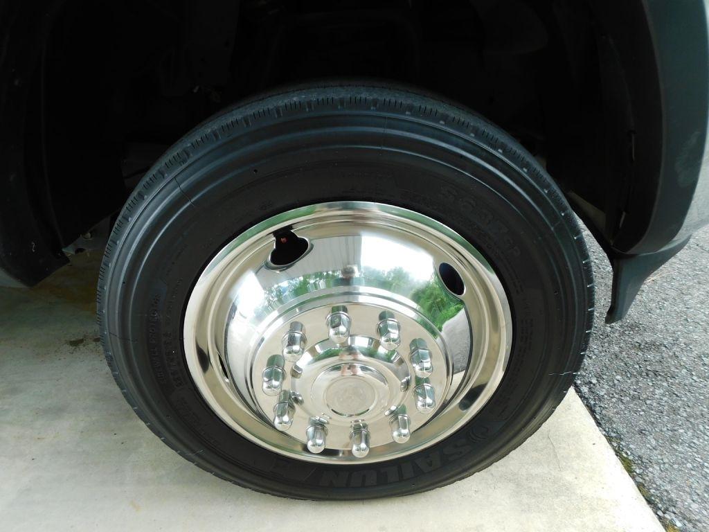RAM 5500 Crew Cab LWB 2WD DRW 2021