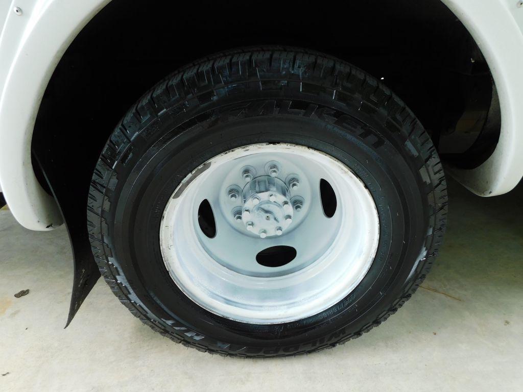 Ford Econoline E-350 Super Duty 2014