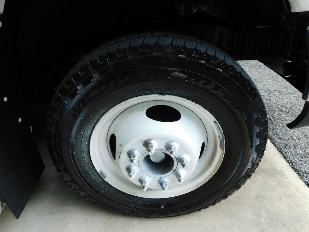 Ford Econoline E-350 Super Duty 2014