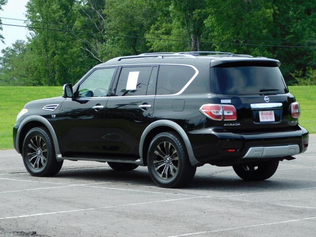 Nissan Armada Platinum 2WD 2017