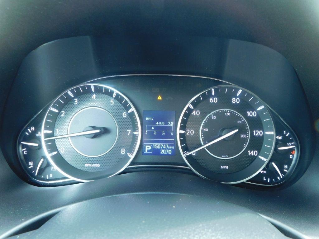 Nissan Armada Platinum 2WD 2017