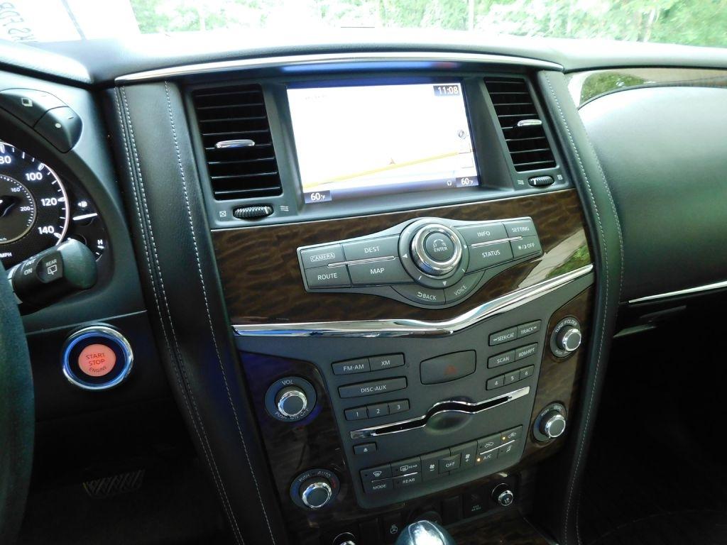 Nissan Armada Platinum 2WD 2017