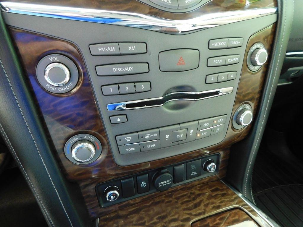 Nissan Armada Platinum 2WD 2017