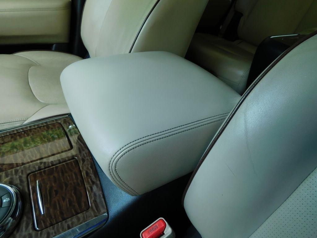 Nissan Armada Platinum 2WD 2017