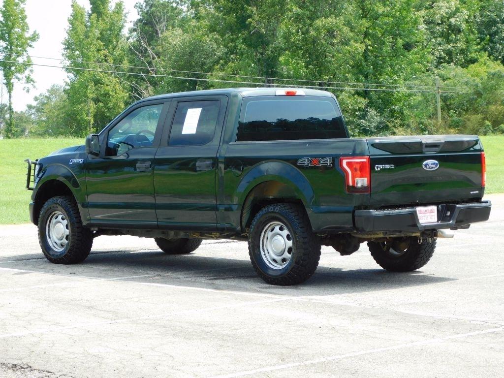 Ford F-150 XL SuperCrew 5.5-ft. Bed 4WD 2015