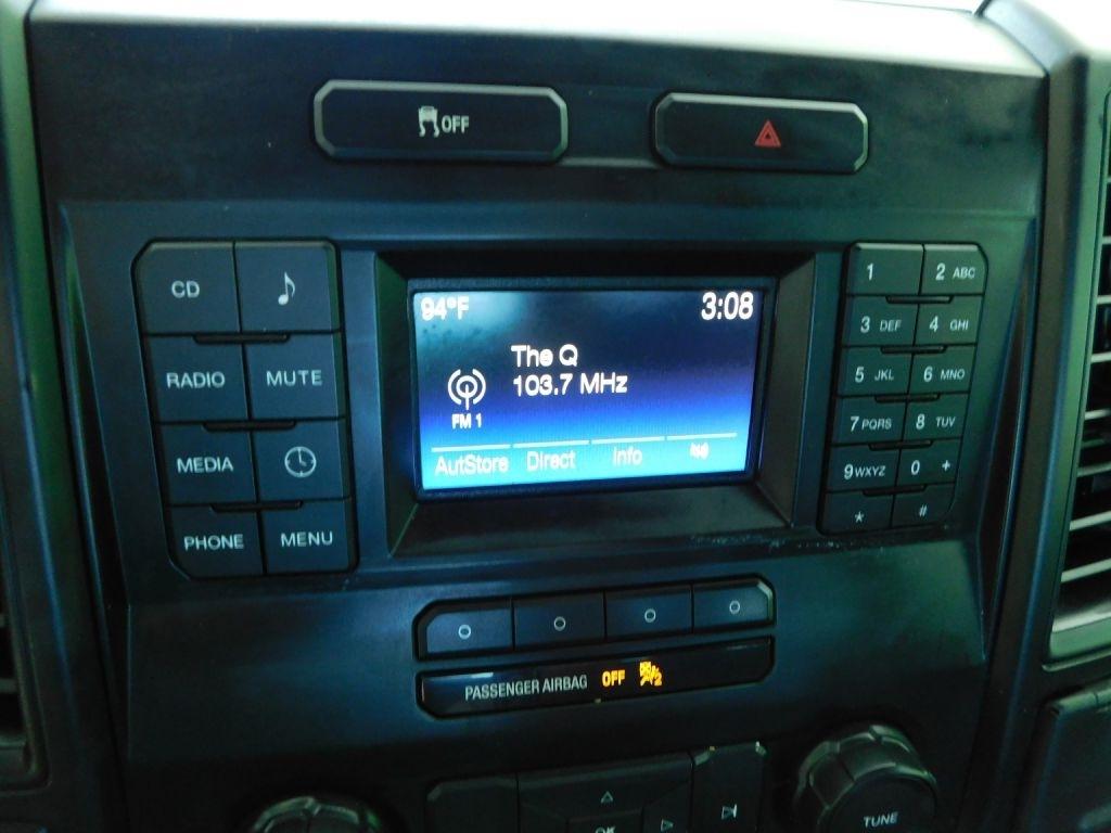 Ford F-150 XL SuperCrew 5.5-ft. Bed 4WD 2015