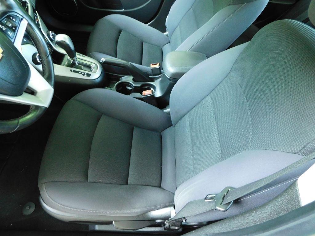 Chevrolet Cruze 1LT Auto 2013