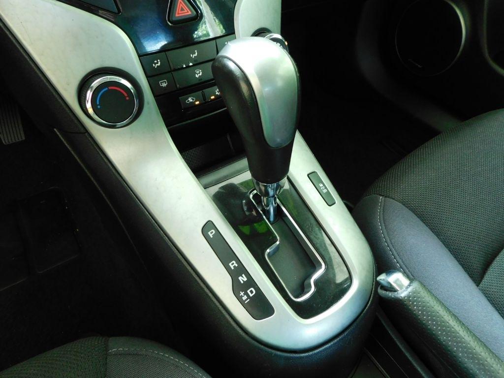 Chevrolet Cruze 1LT Auto 2013