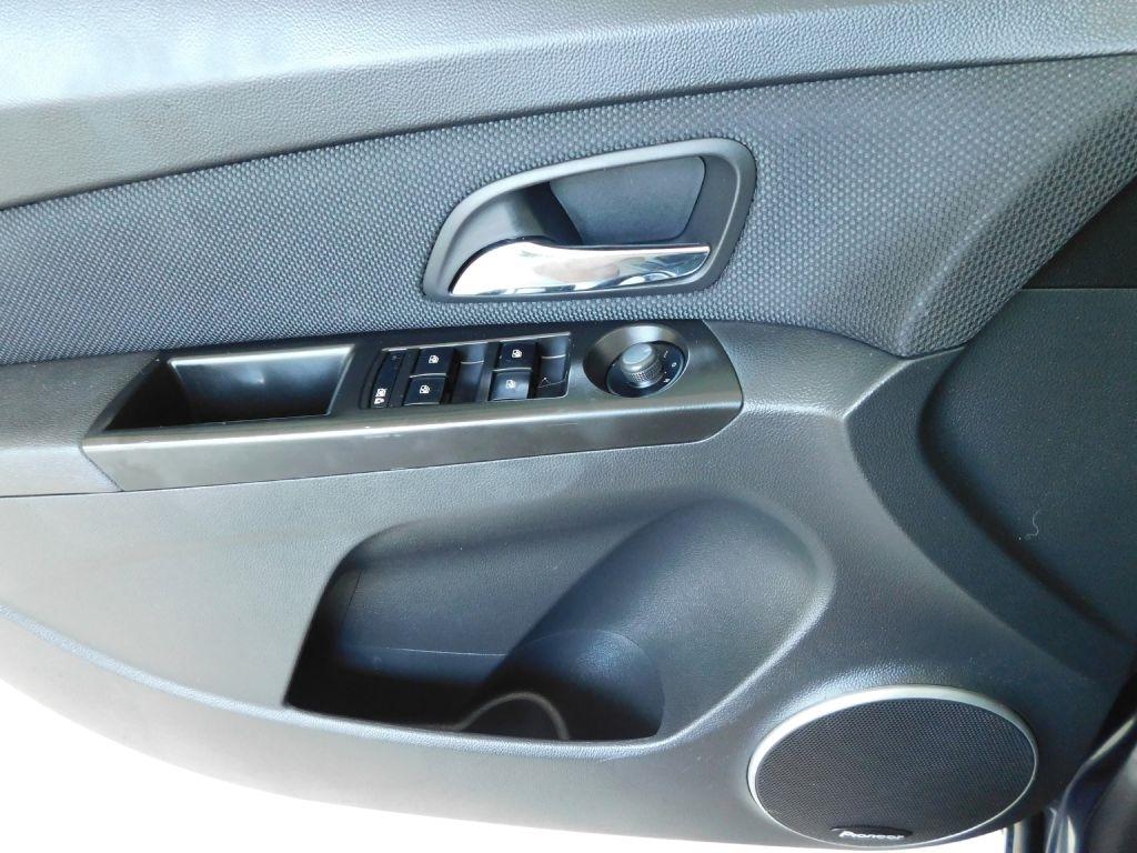 Chevrolet Cruze 1LT Auto 2013
