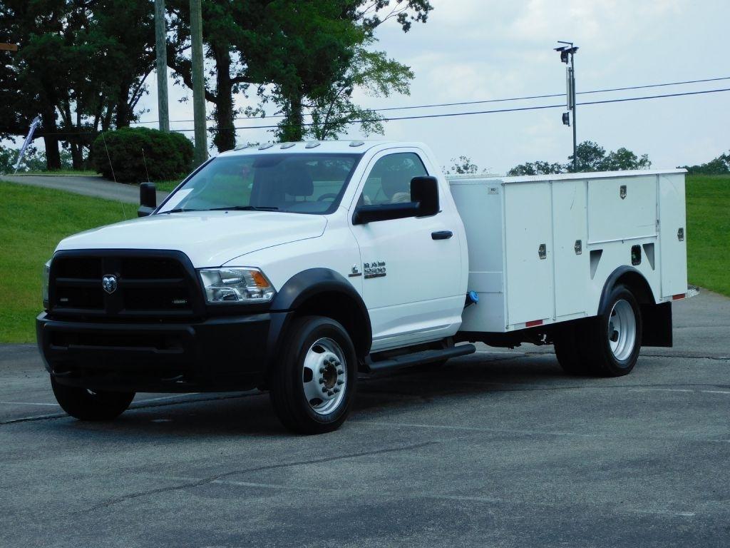 RAM 5500 Regular Cab 2WD DRW 2018