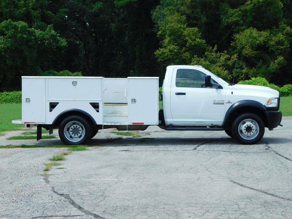 RAM 5500 Regular Cab 2WD DRW 2018